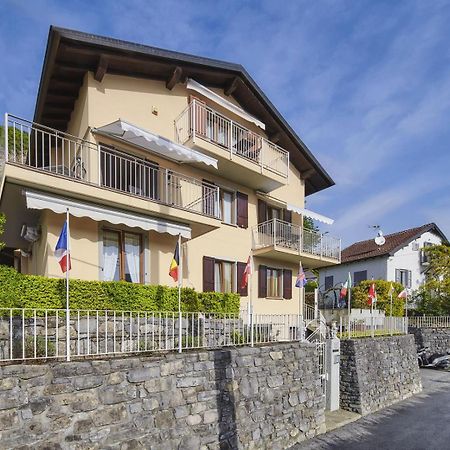 B&B-Foresteria Casa Della Musica Lake Como マンデッロ・デル・ラーリオ エクステリア 写真