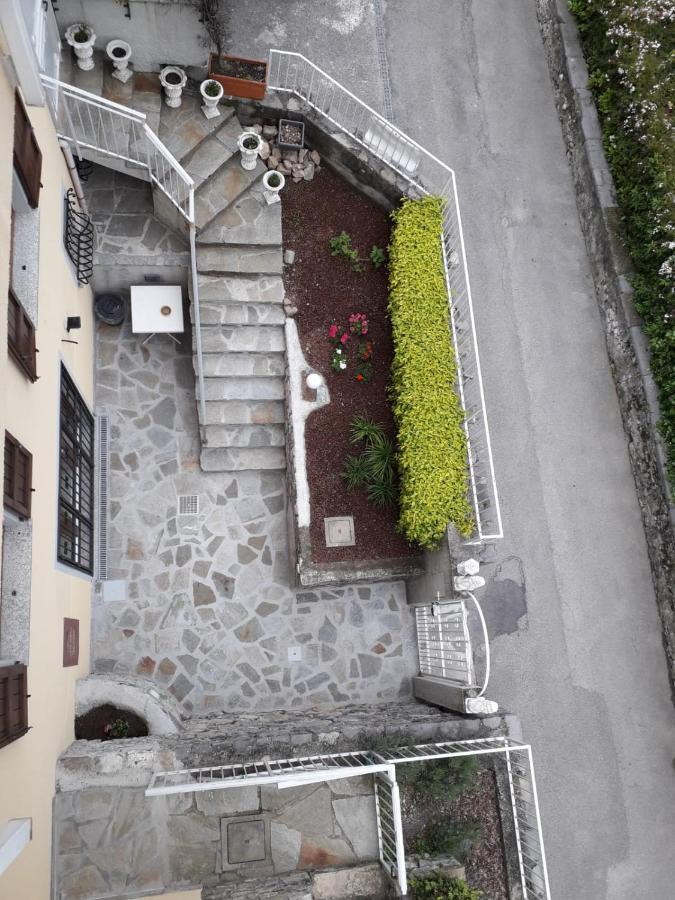 B&B-Foresteria Casa Della Musica Lake Como マンデッロ・デル・ラーリオ エクステリア 写真
