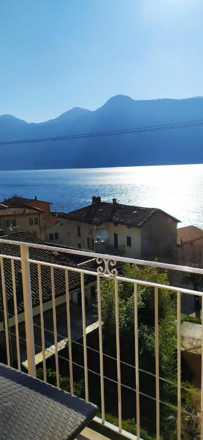 B&B-Foresteria Casa Della Musica Lake Como マンデッロ・デル・ラーリオ エクステリア 写真
