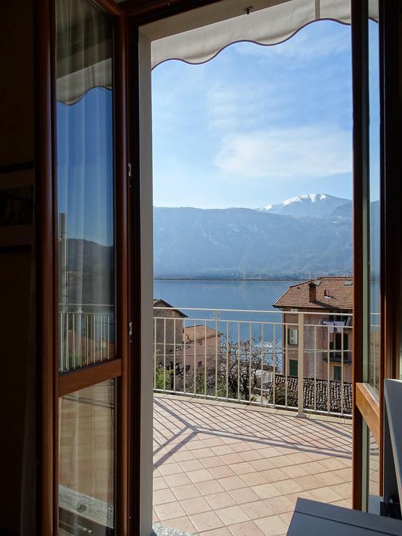 B&B-Foresteria Casa Della Musica Lake Como マンデッロ・デル・ラーリオ エクステリア 写真