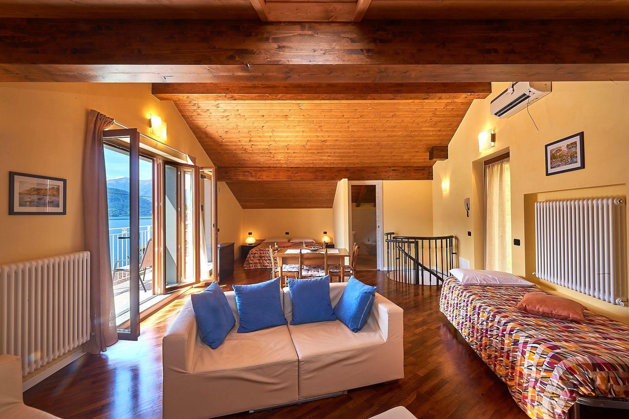 B&B-Foresteria Casa Della Musica Lake Como マンデッロ・デル・ラーリオ エクステリア 写真