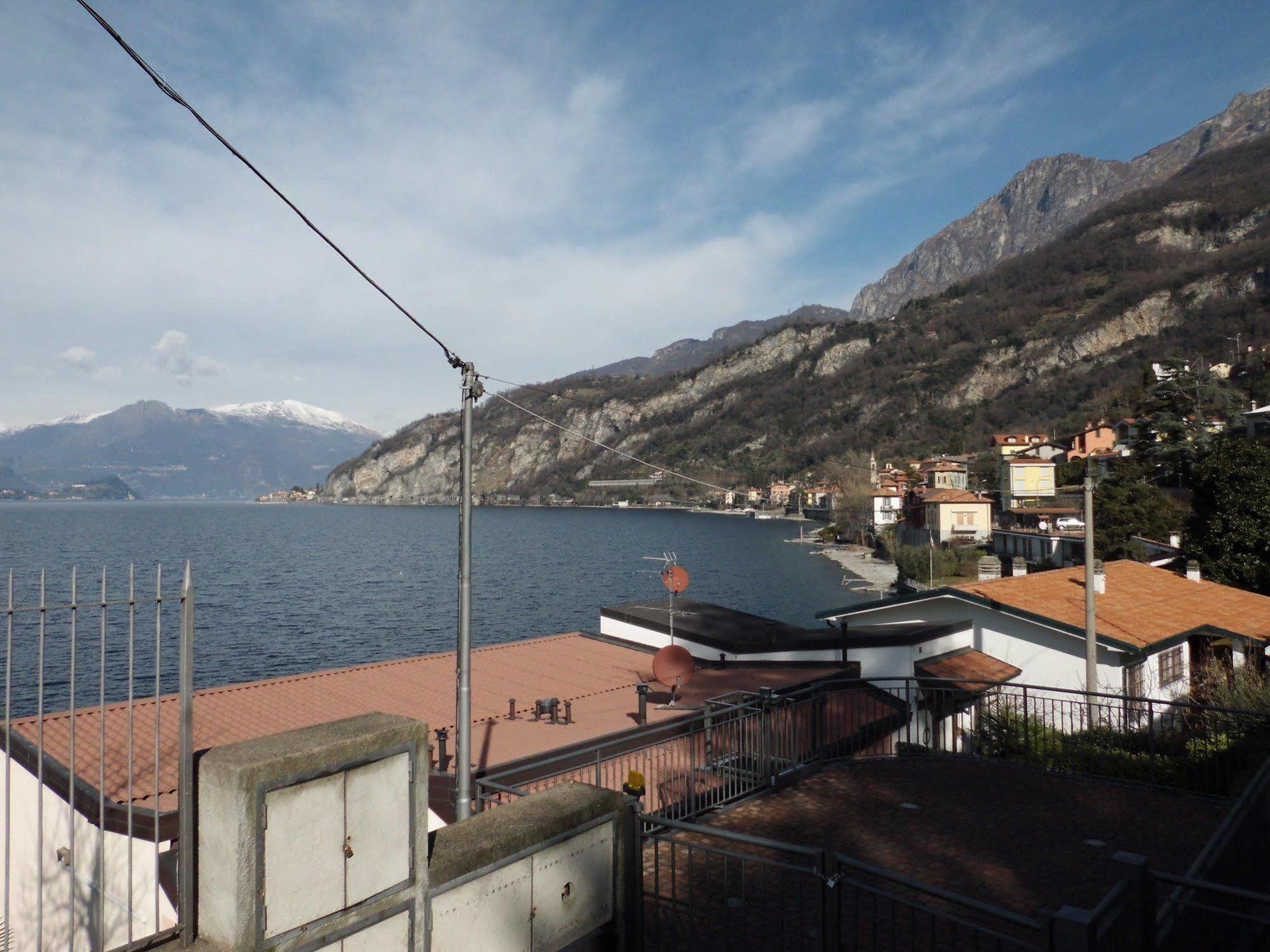 B&B-Foresteria Casa Della Musica Lake Como マンデッロ・デル・ラーリオ エクステリア 写真