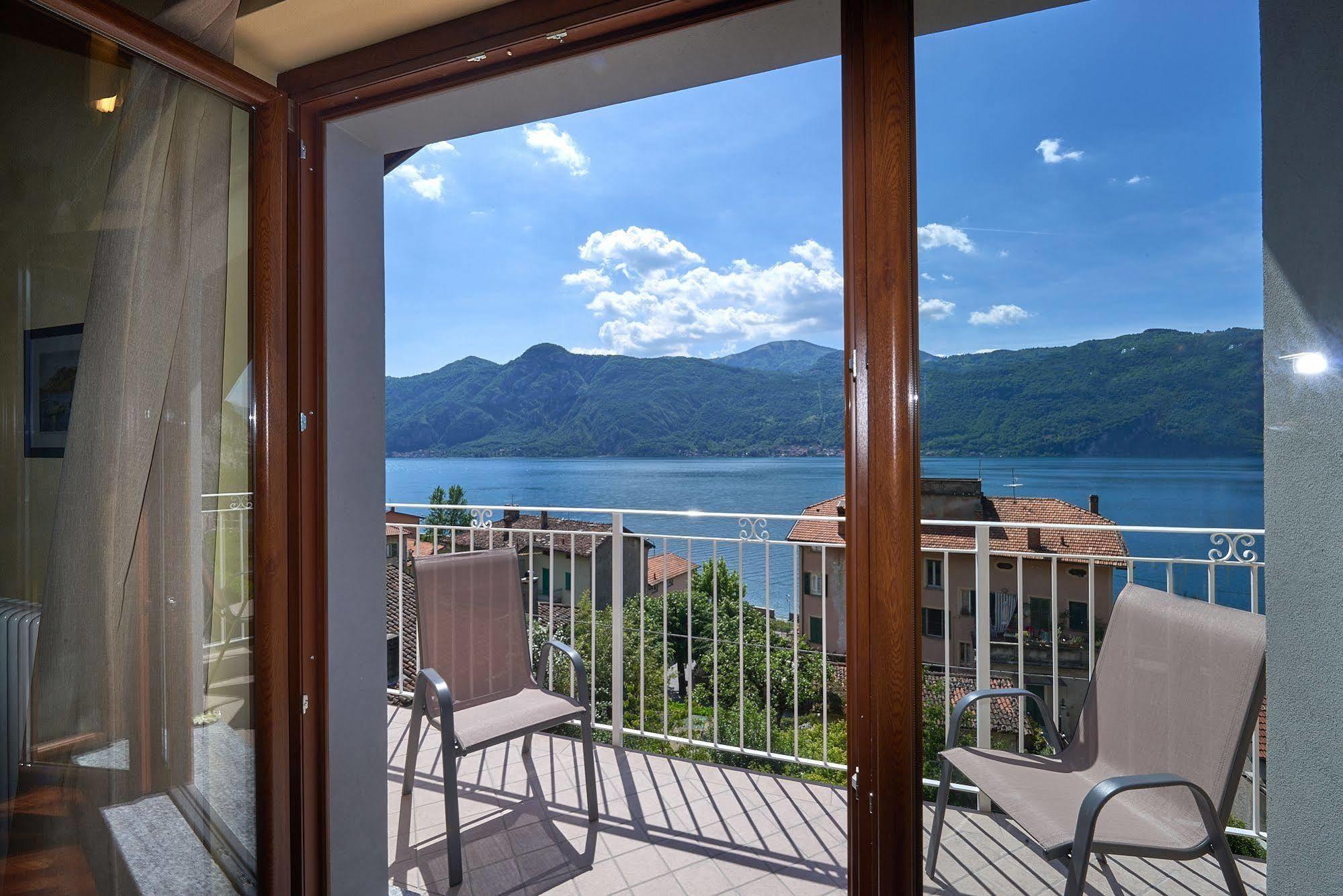 B&B-Foresteria Casa Della Musica Lake Como マンデッロ・デル・ラーリオ エクステリア 写真