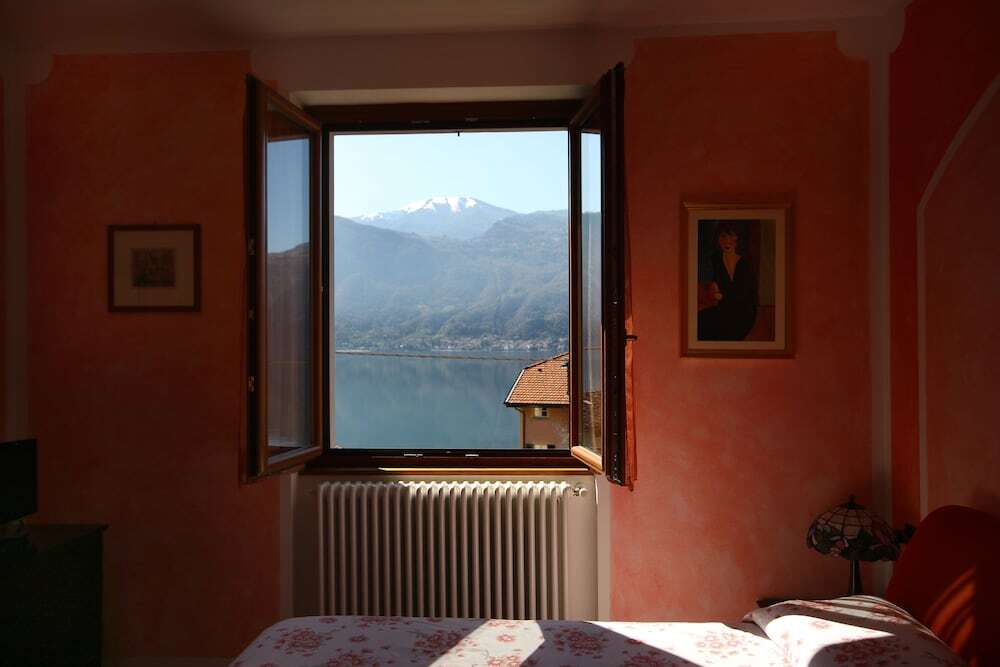 B&B-Foresteria Casa Della Musica Lake Como マンデッロ・デル・ラーリオ エクステリア 写真